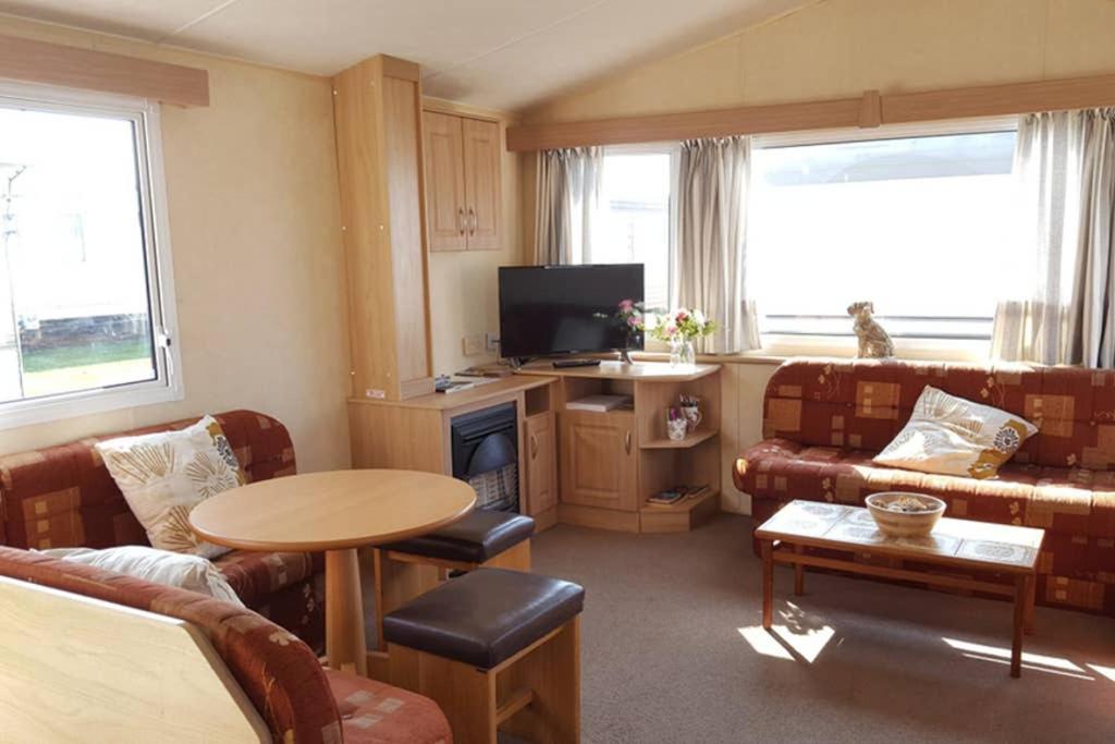 Sea Breeze Holiday Van, Close To Beach - Pets Go Free Heacham Dış mekan fotoğraf